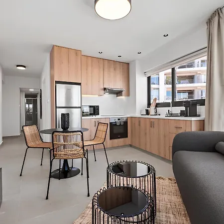 Finikoudes Marina View 201